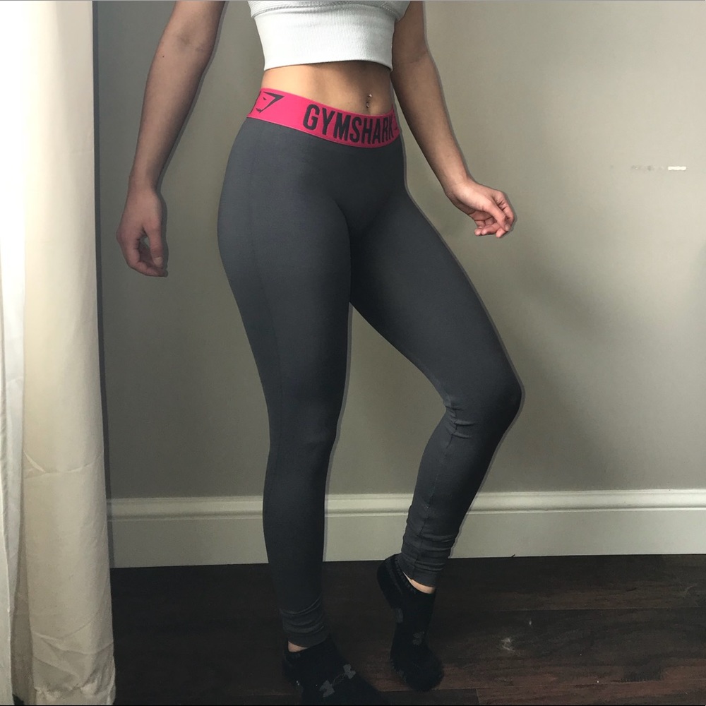 Gymshark Fit Leggings (XS) grey pink